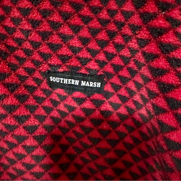 Southern Marsh Small Red Black Fleece Pullover Soft Warm Winter Sweater 1/4 zip - Picture 6 of 13